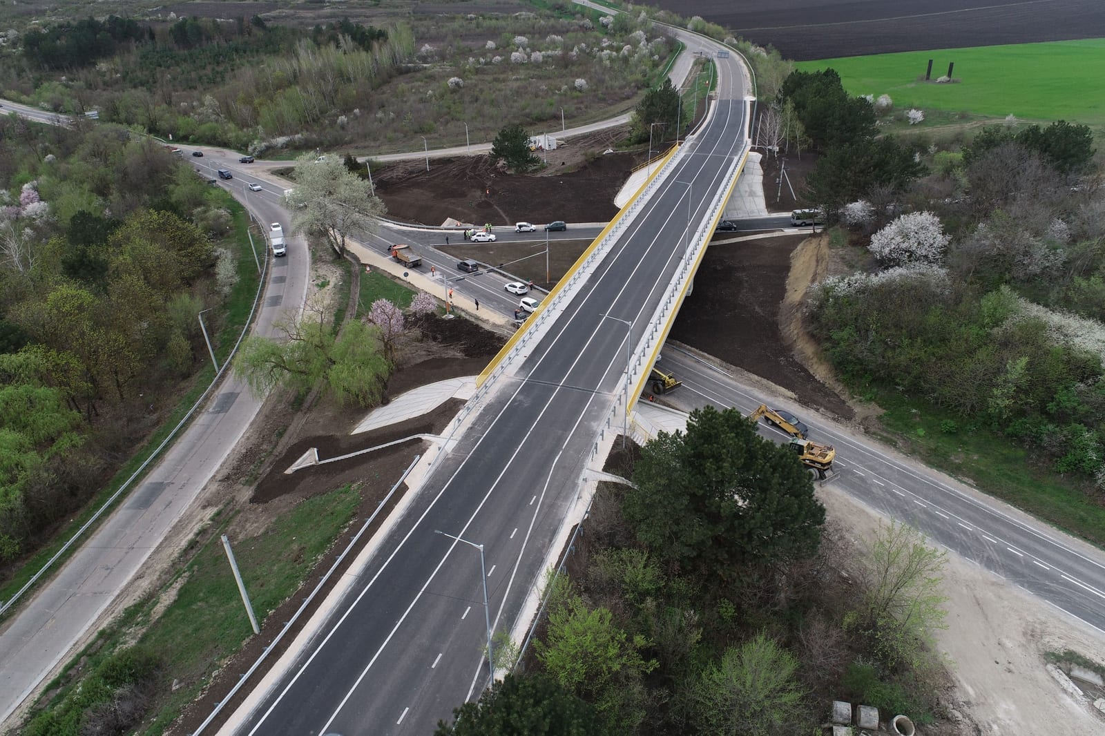 Reparația podului pe drumul expres M5, nodul rutier Cricova